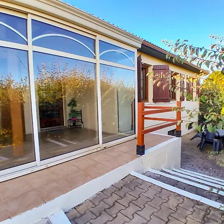 L'evasion, Maison Spacieuse, Veranda, Parking